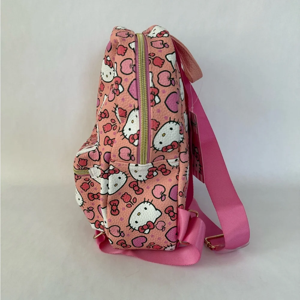 Hello Kitty Heart Patterned Pink Backpack - Picture 2 of 5
